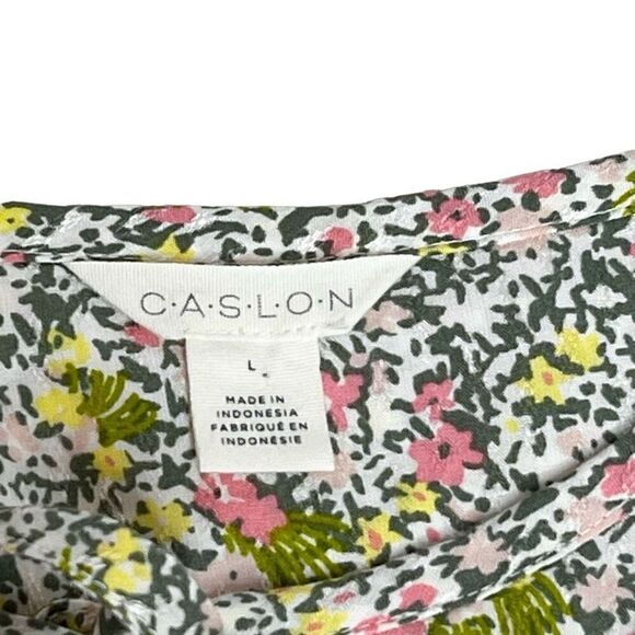 Caslon ditsy floral split neck top size L - Picture 8 of 13